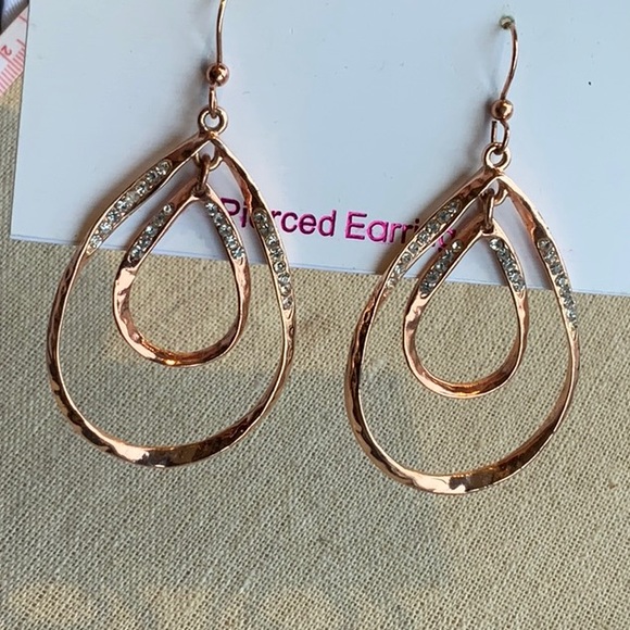 Park Lane belle earrings in rose gold - Picture 5 of 6